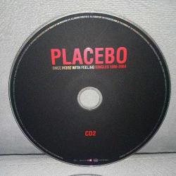 Cd Placebo once more with feeling singles 1996 - 2004. Orijinal, Avrupa baskı. Kartoneti yok. 2 Disk. Diskler 10 üzerinden 9.5 sorunsuz çalışıyor. Cd kabı içerisinde gönderim yapılacaktır.