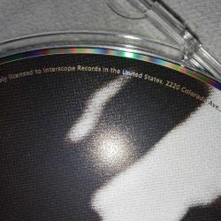 Cd U2 all that you can't leave behind. Orijinal, Amerikan baskı. Kartoneti yok. Sorunsuz çalışıyor. Cd kabı içerisinde gönderim yapılacaktır.