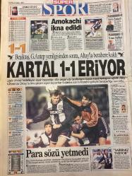 HÜRRİYET GAZETESİ DOĞUM GÜNÜ HEDİYESİ - 21 ŞUBAT 1999 -TAM TAKIM 42 SAYFADIR -Öcalan-Cemil Bayık-Osman Öcalan-Oktay Ekşi-Ecevit-Süleyman Seba-Hasan Arat-Amokachi-Toshack-İsmail Özkan-Şanlı Sarıalioğlu-Korkut Öze-İlyas Namoğlu-Murat-Selami Tiryaki-Rüştü Reçber-Ali Çoban-Selahattin Dönmez-Ali Ece-Sibel Demiriz-Bekir Coşkun-Melike Çiğdem Çelik-Doğan Yurdakul-Birsen Çelik-Yılmaz Erdoğan-Oya Başar-Ferhan Şensoy-Sadri Alışık  İlk Apo hizmeti Teslim Ol kaseti-Apo’yu yakacak üç fotoğraf-Ecevit’ten devlet sözü-Pişmanlık Yasası’ndan Apo yararlanamaz-Sıra Cemil Bayık ve Osman Öcalan’da-Dünya basını: PKK Avrupa kaybetti-Kartal 1-1 eriyor-Para sözü yetmedi-Amokachi ikna edildi-Fener Metin’e ağlıyor-Her şeyin sonu değil-Erken sönen umutlar-Ölüme birlikte gittiler-Başka canlar yanmasın-Hayat Güzeldir-Devlet Düşmanı-Meet Joe Black-Sen Hiç Ateşböceği Gördün mü-Üç Baba Hasan-Ferhangi Şeyler-Parazit-Yaşasın Zübük-Son Tango-Her şeyin bir sırrı vardır-Herkesin Bildiği Sırlar-Peter Pan