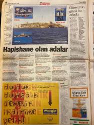 HÜRRİYET GAZETESİ DOĞUM GÜNÜ HEDİYESİ - 21 ŞUBAT 1999 -TAM TAKIM 42 SAYFADIR -Öcalan-Cemil Bayık-Osman Öcalan-Oktay Ekşi-Ecevit-Süleyman Seba-Hasan Arat-Amokachi-Toshack-İsmail Özkan-Şanlı Sarıalioğlu-Korkut Öze-İlyas Namoğlu-Murat-Selami Tiryaki-Rüştü Reçber-Ali Çoban-Selahattin Dönmez-Ali Ece-Sibel Demiriz-Bekir Coşkun-Melike Çiğdem Çelik-Doğan Yurdakul-Birsen Çelik-Yılmaz Erdoğan-Oya Başar-Ferhan Şensoy-Sadri Alışık  İlk Apo hizmeti Teslim Ol kaseti-Apo’yu yakacak üç fotoğraf-Ecevit’ten devlet sözü-Pişmanlık Yasası’ndan Apo yararlanamaz-Sıra Cemil Bayık ve Osman Öcalan’da-Dünya basını: PKK Avrupa kaybetti-Kartal 1-1 eriyor-Para sözü yetmedi-Amokachi ikna edildi-Fener Metin’e ağlıyor-Her şeyin sonu değil-Erken sönen umutlar-Ölüme birlikte gittiler-Başka canlar yanmasın-Hayat Güzeldir-Devlet Düşmanı-Meet Joe Black-Sen Hiç Ateşböceği Gördün mü-Üç Baba Hasan-Ferhangi Şeyler-Parazit-Yaşasın Zübük-Son Tango-Her şeyin bir sırrı vardır-Herkesin Bildiği Sırlar-Peter Pan