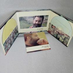 CD Ahmet Kaya Bir eksiğiz. 2 cd. Dinlemeyi etkilemeyen yoğun çizikler var. Sorunsuz çalışıyor. Ceza, Redd, Hayko Cepkin, Aylin Aslım Aynur bajar Vedat Yıldırım Bülent Ortaçgil Büyük ev ablukada Cem Adrian gece yolcuları Gripin Hakan Vreskala, Halil Sezai Harun Tekin Leman sam Mehmet Erdem Cahit Berkay Niyazi Koyuncu Sezen Aksu Teoman Yaşar kurt Yavuz Bingöl öykü Gürman Zuhal Olcay