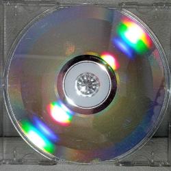 Cd Coldplay mylo xyloto. Orijinal, Avrupa baskı. Kartoneti yok. Disk 10 üzerinden 8.5 Sorunsuz çalışıyor. Cd kabı içerisinde gönderim yapılacaktır.