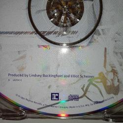 Cd fleetwood mac the dance albümü. Orijinal, 1991 Amerikan baskı. Kartoneti yok. Disk 10 üzerinden 9.5 Sorunsuz çalışıyor. Cd kabı içerisinde gönderim yapılacaktır.