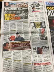 HÜRRİYET GAZETESİ DOĞUM GÜNÜ HEDİYESİ - 29 OCAK 1923 -TAM TAKIM 22 SAYFADIR -Ali Naci Küçük-Uğur Meleke-Banu Yelkovan-Lale Orta-Sabri Çelik-Mert Müldür-Kaan Ayhan-Mauro Icardi-Dries Mertens-Okan Buruk-Kenan Doğulu-Sandıl Nivro-Cemre Baysel-Ayşe Kökçü-Sedef Şahin-Özge Özpirinçci-Neslihan Nöçpü-Mümtaz Sevinç-Erdoğan Demirören-Recep Tayyip Erdoğan-Cenk Tosun-Kemal Uğurlu-Gedson Fernandes-Wout Weghorst-Paul Parker-Aryna Sabalenka-Tom Odell-Fatma Girik-Hülya Koçyiğit-İlyas Salman-Çağla Şıkel-Deniz Boy-Hakan Ural-Hakan Ercan-Ömür Sabuncuoğlu-Bülent Güneri-Orhan Kemal-Ece Üner-Nazlıcan Kocakaya 10 Numara Aslan-MHK’ya İlk Kadın Başkan-Kar İstanbul’a Cuma Gelebilir-Kuvözdeki Dedektifler-Tiktokçu Teyzelerle Konuştum-Barbarlık ve Engizisyon Kalıntısı-Z Kuşağının 90’lar Aşkı-Sıvı Robot Gerçek Oldu-Nasreddin Hoca’nın Torunuyum-100 Yaş Huzur Bırakmadı-Kronometre 2018’de Sıfırlandı-Ege’nin Acı Tesadüfü-MHK’de Sabri Çelik Gitti Lale Orta Geliyor-Ve Kaan Ayhan Galatasaray’da-Rekor Değil Şampiyonluk-10’