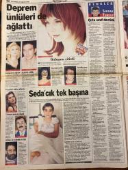 HÜRRİYET GAZETESİ DOĞUM GÜNÜ HEDİYESİ - 26 AĞUSTOS 1999 -TAM TAKIM 38 SAYFADIR -Tarkan-Veli Göçer-Oya Eroğlulu-Ayşe Arman-Holli Özkan-Turgay Şeren-Ziya Şengül-İlhan Söyler-Bekir Coşkun-Sabina Ferah-Müesser Ersoy-Kaan Girgin-Demet Akalın-Ferdi Tayfur-Ahmet Kaya-Hande Ataizi-Hüsnü Gökhan-Serdar Turgut  Bir Tuğla da Siz Koyun-Sadece %10 İçin-Sıva Bile Dökülmedi-Acı İtiraflar-Yardım 42 Trilyon-Ecevit Harcamalar Şeffaf Olacak-Hayat Kurtarırken Annesini Kaybetti-Bin Kişi Daha Kurtarılırdı-Teşekkürler Fener’im-Acılar Santrada-Sağolasın Aslanım-Hakan Şükür’e 8 Dikiş-Asrın Yüzsüzü-Hırsız ve Vicdansız-Umutlar Tükendi-Deprem Ünlüleri de Ağlattı-Seda’cık Tek Başına-Orta Sınıf Devrimi-Emin Çölaşan-Dilek Duru-Hakan Tartan-Cüneyt Ülsever-Ertuğrul Özkök-Oktay Ekşi-Selim Türsay-Bulent Ecevit  Hepsine Alkışlar-Tarihi Bir Gün-Teşekkür Çiçeği-Dostluğumuzu Hep Hatırlayın-Komşu’yla Barış Rüzgarı-Yardım Çöplüğü-Şimdi de Çevre Alarmı-Bebeğime Sıcak Yemek Lütfen-Kanal 6’ya Sansür Siyasi-Çadırkente Elektrik-Tam