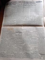 Cumhuriyet Gazetesi - 18 İkincikanun (Ocak) 1940 - mükemmel bir ittifak örneği yazan Yunus Nadi Başmakale - felaketse'de mıntıkaya yapılacak yardım - başvekilimiz Refik Saydam'ın beyanatı - Refik İnce Fuad Umay Ziya Gevher Etili Fuad Ağralı fotoğraf - Finlerin yeni zaferi Sovyet Kıtaları Ladoga Cephesinde ricat ediyor - İsveç başvekili Hansson'un mühim bir Nutku - Almanlar garp cephesine yeniden asker yığıyorlar - yeni yapılan denizaltı gemilerimizden biri seyir halinde fotoğraf - Garp cephesindeki İngiliz askerleri istirahat halinde fotoğraf - tarihten yapraklar yazan Kadircan Kaflı - kurbanlık koyun fiyatları yükseliyor - Ford davası neticeleniyor - Hristiyan cephesi teşkilatı - hurmalar altında Cemile filmi Lale sinemasında - Hacı Resul filmi bu akşam Sakarya sinemasında - Erzincan büyük felaketi zelzele filmi Beyoğlu İpek Saray Sakarya  İstanbulda milli ve Alemdar sinemalarında - faşist Partisi sekreteri Ettore Mutinin bir tamimi - Ankara muhteliti bayramda İstanbul'da