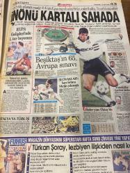 HÜRRİYET GAZETESİ DOĞUM GÜNÜ HEDİYESİ - 17 EYLÜL 1998 -TAM TAKIM 44 SAYFADIR -Hakan Şükür-Mesut Yılmaz-Monica Lewinsky-Oktay Ekşi-Ertuğrul Özkök-L. Perati-A. Karacan-Jerry Hall-Mick Jagger-Turgay Seren-Yavuz Gökmen-Rüştü Güven-Ertin Taranoğlu-Cumhurbaşkanı Süleyman Demirel-Mustafa Yücel Özbilgin-Pınar Eliçe-Başak Yeğin-Hülya Avşar-Sibel Can-Hakan Ural-Özlem Tekin-Yonca Evcimik-Cenk Torun-Özlem Yıldız-Erol Büyükburç-Orhan Gencebay-Tarkan-Arzu Çimen-Soner Olgun-Prince Erdoğan-Özlem Hüseyin-Alpay Şen Birgör-Mehmet Ali Erbil-Bruce Willis-Matt Damon-Tom Sizemore-Edward Burns  Torino aslanı-Ak Çarşamba’ya güvence-Uzmanlar sorularınızı yanıtlıyor-Jagger: Çok heyecanlıyım-Üç fantastik soru-Devlete şirin gözükmek istiyorlar-İnönü Kartalı sahada-Kupa Galipleri’nde 1. tur heyecanı-Beşiktaş’ın 65. Avrupa sınavı-Slovaklar: Sarı fırtına fena biçmişti-İtalya’ya Türk işi-Gözler yine Oktay’da-Hepsi birer aslandı-Yine aynı kaleye-G.Saray’a 93 milyar-Her seçim öncesi yangın-Orman katliamına komik ceza-Ba