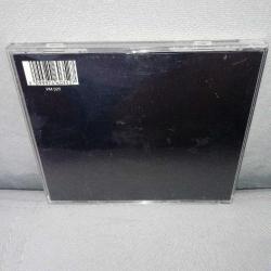 Cd Pink Floyd wish you were here. Hollanda baskı. Orijinal. Dinlemeyi etkilemeyen çizikler var. Sorunsuz çalışıyor.