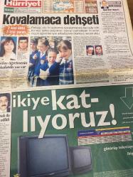 HÜRRİYET GAZETESİ DOĞUM GÜNÜ HEDİYESİ - 11 MAYIS 1999 -TAM TAKIM 44 SAYFADIR -Merve Kavakçı-Sibel Can-Ertuğrul Özkök-Oral Çalışlar-Vehbi Hatipoğlu-Erbakan-Atatürk-Mehmet Ayan-Alpay Fevzi-Süleyman Seba-Ricky Martin-Madonna-Sertab Erener-Turgay Şeren-Ziya Şengül-Bayram Aydın-Alper Mert-Sadi Kemal Yaşar-Okan-Korkut Göze-Vedat Okyar-İlhan Söyler-Halil Özkan-Bülent Tuncay-Yılmaz Vural-Murat Ilgaz-Muhittin Boşat-Aygün-A. İbrahim-Bülent Tuncay-Orhan Kaynar-Şükran Soner-Selim Gökhan-Saim Bozer-Seher Akkoç-Mehmet Yavuz-Talat Asal-Fu Çelik-Cengiz Çelik  İran Kaşıyor-Sibel Can’a gözaltı-Viagra bugün piyasada-Horlayanlar kaza yapıyor-Sanki yalancımız az idi-Tecavüzcü yakalandı-FP’li vekilin bayan arkadaşı dinlenmiş-İki DHKP-C’liye örgüt infazı-Yüce Divan manevrası-Bavulu alıp gidecektim-Alpay’ın bonservisi 3 trilyon-NBA’de müthiş düello Lakers’ın-Ricky Martin ’99-Okan’a üç çengel-Sergen’e 12.5 milyon dolar-3’üncü zafere 3 kaldı-Sıkıştıkça çeteye gitmiş-Ekinci: Dinleten önemli-Böceği ben taktım-Tel