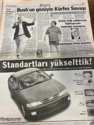 HÜRRİYET GAZETESİ DOĞUM GÜNÜ HEDİYESİ - 29 EYLÜL 1998 -TAM TAKIM 46 SAYFADIR -Yavuz Ataç-Alaattin Çakıcı-Sedat Simavi-Mesut Yılmaz-Meral Akşener-Süleyman Demirel-Savaş Ay-Tayyip Erdoğan-Rauf Denktaş-İsmail Cem-Özer Çiller-Hikmet Çetin-Turgut Sunalp-Oktay Ekşi-Uğur Ergan-Gerhard Schröder-Doris Kopf-Turgay Şeren-Atilla Donat-Fatih Terim-Filipescu-Rüştü-Hakan Şükür-Suat-Okan Buruk-Hasan Şaş-Toshack-Bünyamin Aydın-Kerim Güzey-Korkut Göze-Hakan Demir-Ümit Özat-Tayfur-Zeki-Ünal-Özkan-Geremi-Vugrinec-Amokachi-Karol Pecze-Bülent Uzun-Aykut Kocaman-Ümit Karan-Bekir Coşkun-Nihat Akgün-Sevim Mayalı-Hande Ataizi-Fikret Kuşkan-Zeyda-Onuncu Köy Açıklıyoruz-Bilgi veren Ataç’tır-Yılmaz Akşener’i istifaya çağırdı-Bana bir şey olursa Tayyip’ten sorun-Alman Elçi Türkiye ile yeni bir sayfa açılıyor-Avrupa’da iki ülke hariç her yer sol-Terim’e tam destek-Hedef Bilbao-Kart uyarısı-Toshack temkinli-Ezeli dostluk kazandı-Aksoy’un kararları-Aykut’tan akıl dolu gol-Ümit Karan tırmanışta-Akıl almaz ceza mahkemel