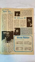 SAMANYOLU ELBİSE PATRON İLAVELİ MECMUA DERGİ - 17 MAYIS 1973 — SAYI: 72 - GEORGE - FRED - PAT - MILENA - CEM GÖKMEN - CURTIS MAYFIELD - ARETHA FRANKLIN - ISAAC HAYES - TIMMY THOMAS - ERIC BURDON - STEVIE WONDER - PAUL MCCARTNEY - DAVID BOWIE - CARLY SIMON - NEIL DIAMOND - EDGAR WINTER - DONNY OSMOND - JIMMY OSMOND - CAT STEVENS - DONOVAN - PAUL BUTTERFIELD - TAJ MAHAL - JOAN CRAWFORD - RICHARD - BARIS MANÇO - EROL BÜYÜKBURÇ - EDIZ ONAY - JALE ONAY - AŞIK VEYSEL - KERIM AFSAR - ESIN AFSAR - ELBİSE PATRONU İLE KİTAP İLAVEMİZİ - YAZIN İLK MAYOLARI - TÜRBANLAR - ÖLÜM TUZAĞI - SOUL DÜNYASININ YENİ PLAKLARI - YAZIYOR - GÖZDE PLAKLAR - MÜZİK DÜNYASI - BARIŞ MANÇO'NUN ALTIN PLAĞI - EROL BÜYÜKBURÇ'UN HAYRAN BASKINI - EDİZ ONAY'IN DOĞUM GÜNÜ SÜRPRİZİ - AŞIK VEYSEL PROGRAMI YAYINDAN ÇEKİLDİ - 36 SAYFA