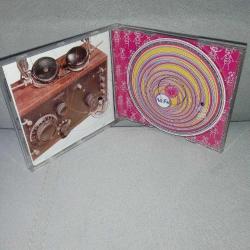 Cd Nil Karaibrahimgil Nil FM albümü. Orijinal. Sorunsuz çalışıyor