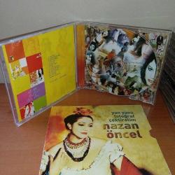 CD Nazan öncel yan yana fotoğraf çektirelim, hay hay. Orijinal. Sorunsuz çalışıyor
