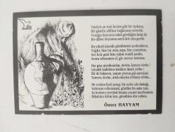 AKDENİZ  /  ''Ömer Hayyam şiiri'' Siyah Beyaz, Çizim KARTPOSTAL - 9/14.5 cm.