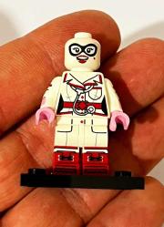 LEGO HARLEY QUINN BATMAN HEMŞİRE FİGÜR