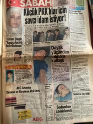SABAH GAZETESİ DOĞUM GÜNÜ HEDİYESİ - 24 ARALIK 2002 -TAM TAKIM 20 SAYFADIR Çavuşesku-Özal-Demirel-İnci Baba-Salih Memecan-Güngör Mengi-Muammer Güler-Muzaffer Gürakar-Hüsnü Çil-Samet Aybaba-Vedat Okyar-Çetin Özcan-Milne-Seba-Braems-Akın Seli-Köksal Mesçi-Mehmet Barlas-Meral Arslan-Sibel Can-Oya Aydoğan-Leyla Anadol-Bülent Baysal-Asuman Arsan-Rüya Ersavcı-Atilla Arcan-Nazlıhan-Sayar Orkan-Meral Mansuroğlu-Leyla Somer-Faruk Tuncel-Bülent Serttaş-Yasemin Yalçın-Nihal Arsoy-Mehtap Ar-Nigar Uluer-Müjdat Gezen-Ayşen Gruda-Sami Hazinses-Sema Sökmen-Sami Hazinses-Melike Demirağ-Ercan Saatçi-Murat Yeter-Gürkan Ünsal-Hayko-Melike Demirağ-Gürkan Ünsal-Hayko-Samet Aybaba-Mehmet Ali Birand-Abdullah Akalp-Özden Kemertaş-Hüsnü Çil-Mehmet Barlas-Veselinovic-Sigi Held-Erkan Seyis- Bir hanedanın sonu-Özal’dan talimat: Demirel’i yıpratın-Varsova Paktı Romanya’ya askeri müdahale için hazır-Noriega’nın adamları saldırıyor-Katli kanyon babayı 3 yıl oğlunu hapishanede eritti-Mehmet Barlas Uğur Arıkan-Umutsuz-