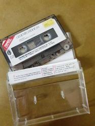ÖZDEMİR ERDOĞAN - AŞKIMIZ ŞARKILARDA YAŞASIN - KASET