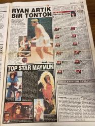 STAR ÖZEL GAZETESİ DOĞUM GÜNÜ HEDİYESİ - 3 EYLÜL 1999 -SADECE 12 SAYFADIR -Hülya Avşarın annesi Emral Avşar sevgilisi Alkan Özalan iile Antalyada baş baş haberi-Emral Avşar-Hülya Avşar-Emral Avşar’ın annesi-Hülya Avşar’ın sevgilisi-Alican Öztaş-Tülin Şahin-Arif-Uche-Zafer Akbaş-Tayfun Toptan-Kazım Ak-Nilgün Han-Savaş Kalafat-Avi Habib-Rachel-Ümit Sabuncuoğlu-Ryan O’Neal-Larry King-George Clooney-Pamela Anderson-Nil Elden-Nalan-Sezen-Rıza-Selim Akçin-Hande Ataizi-Aytaç Arman-Sezer Güvenirgil-Yunus Bülbül-Volkan Güner-Sevda Şener-Hüseyin Köroğlu-Oraloğlu-Deniz Erkanat  Emral Avşar’dan Hülya’ya yağ sevgiliye bal-Fener’e transfer-Gündüz aşıkları-Rekabet başarıyı getirir-Ryan artık bir tonton-Top star maymun-Bücür Cadı-Baba oğul deprem için el ele-Kimlikler değişiyor-Geçmişten gelen sırlar-Aydınlar depremi tartışıyor-Keloğlan ve Can Kız