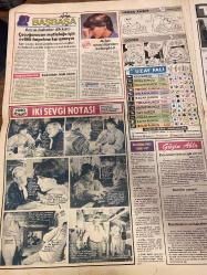 TAN GAZETESİ DOĞUM GÜNÜ HEDİYESİ - 23 ARALIK 1983 -SADECE 8 SAYFADIR -Emel Sayın-Yüksel Kazancı-Kastelli-Oktay Şengüler-Raquel Welch-Farah Diba-Farahnaz Pahlavi-Prenses Ann-Ira Furstenberg-Gülsen Bubikoğlu-Osman Öndeş-Hasan Kaçan-Ragıp-Erdoğan Demirören-Şerik Tara-Ali Rıza Çarmıklı-Kenan Evren-Ali Koçman-Nuh Kuşçulu-Bodur  Emel Sayın Türkiye’den gidiyorum dedi-Hollanda’da yeraltı dünyasının patronu olan Türk tatil için iki sevgilisi ile İstanbul’a geldi-Bir mankenin itirafları-Aklını kullananlar para ve şöhret sahibi oluyor kullanamayanlar ise bataklığa saplanıp kalıyor-Kastelli hazırlanıp geliyorum diyor fakat önce halka olan borçlarını ödesin-Gazetenin en çok hangi bölümünü okuyorsunuz-Ünlüler tamire girdi-Raquel Welch göğüslerini ve kalçalarını küçülttürdü-Zeynep Sultan-Basbasa-Adet sancılarının sebepleri-İki sevgi notası-Yüksek faiz olumludur-Türkiye’nin huzurunu bozmak isteyenler başarısızlığa uğrayacak-Sapık katil yakalandı-HP ve MDP hükümet programını eleştirdi-Türk-İş Genel Kur