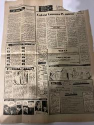 TERCÜMAN GAZETESİ - 23 EKİM 1969 - SADECE 2 SAYFADIR -Ahmet Kabaklı-Demirel-Ahmet-Galip Esmer-Emine Çolak-Sükrü Baban-Zeyyat Selimoğlu-Rauf Tamer-O. Filiz-D. Wright-Suna San  Türkiye’de başbakanlar ve Cumhuriyet Hükûmetleri-Meclis ve Senato açıldı-Yemin ettiler “Namusum üzerine…”-Bir genç kızın kalbi ve nefes borusu değiştirildi-Hasmını gaz dökerek yaktı-Orta-Doğu’da kolera görüldü-Somali kabinesi tevkif edildi-Anamur’da yağmur yüzünden denizle ova birleşti, 5 ölü var-Küçük Ahmet, okula gitmek için bir “mucize” bekliyor-Görüşler Düşünceler Fikirler-Avukatlık Kanununun 35. maddesi-Vefat-Gün ışığında-İslami ve Demokrasi-Yıldızınız ne diyor-3 sual 3 cevap-Hafiyeler Kralı-Sözün kısası Peynir ve mutluluk-Onlar ve Onlar  Saadet Rüyası-D. Wright-Aslan Fare-Rauf Tamer