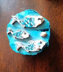 MAGNET AĞAÇ KÜTÜĞÜ ÜZERİ MOZAİK YÜZEN BALIKLAR