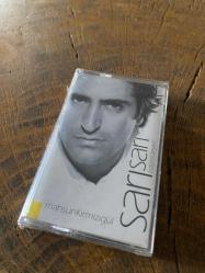 MAHSUN KIRMIZIGÜL - SARI SARI / BAŞROLDEYİM - KASET (JELATİNİNDE)