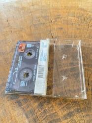 ÇELİK - SEVDAN GÖZÜMÜN BEBEĞİ - KASET