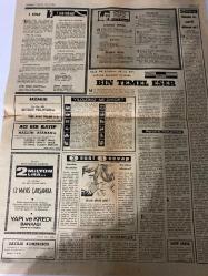 TERCÜMAN GAZETESİ - 7 MAYIS 1971 - SADECE 2 SAYFADIR -Şevket Yelutaş-Mazlum Ataman-Hakan Duman-Suna San-Aynacı-Rauf Tamer-Sükrü Baban  Aranan 6 sanık dün yakalandı-Arananlar birer birer yakalanıyor-Teknik Üniversitede dün arama yapıldı-Olay çıkarmak isteyen 135 öğrenci nezarete alındı-Yaman Ailesine 610 lira dul ve yetim aylığı bağlanacak-Soyguncu kaçırdıkları çocukla karşılaşınca basının önünde öldü-İki bankada tatbikat yapıldı-Hakan Duman Aynacı’ya Ne haber diye sordu-Gümrük muayenesi istemeyenlere yeşil ışık yakılacak-Dil Kurumu yeni 5 kelimeler buldu-Gün Işığında-5 Kitap-Sözün Kısası Rauf Tamer Lokman Hekim Künye Behiçe Bacı-Bin temel eser-Politika İlkbahar mı yaprak dökümü mü-3 sual 3 cevap Aşıkların alerjisi midir