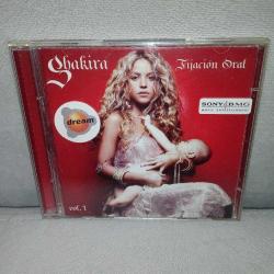 DVD Shakira fijacion oral vol 1. müzik cd si YOK. sadece DVD cd si mevcut. fotoğraftaki ürün gönderilecektir.