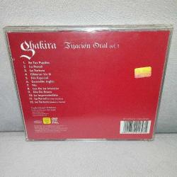 DVD Shakira fijacion oral vol 1. müzik cd si YOK. sadece DVD cd si mevcut. fotoğraftaki ürün gönderilecektir.