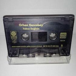 Kaset Orhan Gencebay yalnız değilsin. Orijinal, kartoneti yok. baştan sona dinlendi sorunsuz çalışıyor