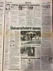 HÜRRİYET GAZETESİ DOĞUM GÜNÜ HEDİYESİ - 4 EYLÜL 1998 -TAM TAKIM 42 SAYFADIR -Yılmaz-Hüsamettin Özkan-Deniz Baykal-Fazıl Ilgaz-Oktay Ekşi-Ferai Tınç-Yazgülü Aldoğan-Marc Rosset-Ismail Cem-Bill Clinton-Hillary Clinton-Ecevit-Özal-Doğan Uluç  Seçimden vazgeçebiliriz-Şanslı Türk yolcu-Çakıcı’nın 35 ayrı vukuatı çıktı-Bu takıma güvenin-Löw’ün takviye ısrarı-Beşiktaş kapalı kutu-Tayfun sevinci-Şanslı Türk ölümden döndü-İki Amerikan uçağı havada çarpışıyordu-Lastiği parçalanan Türk uçağı zorunlu iniş yaptı-Ruslar Yeltsin’den bıktı-Konfederasyon çıkışı yanlıştı-Ecevit: Bizim için Kıbrıs sorunu çözüldü-Mesut Yılmaz-Deniz Baykal-Hüsamettin Cindoruk-Hikmet Sami Türk-Yavuz Gökmen-Cem Kafadar-Semra Sezer-Ömer Bilgin-Ertuğrul Özkök-Oktay Ekşi-Recai Kutan-Mesut Yılmaz-Aydın Menderes-Şemdin Sakık-Arif Sakık-Tufan Türenç-Yaşar Nuri Öztürk  Seçimden vazgeçilebilir-Marmaris’te yine jet-ski dehşeti-İnsan haklarına terör sınırlaması-Konvoyda kaza-Kartel marifetiyle muhalefet-Üniversitelere savaş-Susurluk ü