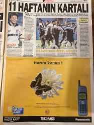 HÜRRİYET GAZETESİ DOĞUM GÜNÜ HEDİYESİ - 5 NİSAN 2000 -TAM TAKIM 42 SAYFADIR -Süleyman Demirel-Kenan Solak-Bülent Ecevit-Devlet Bahçeli-Mesut Yılmaz-Hüsamettin Özkan-Tansu Çiller-Yalçın Bayer-Oktay Ekşi-Ertuğrul Özkök-Turgay Şeren-Daüm-Aziz Yıldırım-Fatih Terim-Emre-Ömer Onan-Ümit Zileli-Yüksel Sengül-Sadri Alışık-Çolpan İlhan-Kerem Alışık-Selçuk Yöntem-Haldun Dormen-Gönül Ülkü Sezer-Hakan Alkan-Hüseyin Kocabıyık  Canları sağolsun-Ya Çankaya ya Güniz Sokak-Kuralları zorlamadan-Akbulut: Açık oyu iptal ederim-Türkeş’ten Bahçeli’ye-Oy baskısına öfke-İki F-16 havada çarpıştı-Kanser hücresini öldüren aşı-11 haftanın kartalı-Briğel’den özel görev-Daum çıkmazı-Anneciğim ne müthiş Türkler-Transferimi dondurdum-Sık sık mezarına gidip Sadri’yle konuşuyorum-DYP sabote etti-Özkan’dan Çiller’e: Fire vermeyin-Yeter söz milletin-Büyük Millet Çiftliği-Sigortacı seçerken dikkatli olun-Havale vurgunu