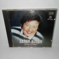 CD Akrep Nalan dağ çiçeği albümü. orijinal 1991 sarı bandrollü dönem baskı. dinlemeyi etkilemeyen çizikler var. sorunsuz çalışıyor.