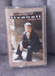 ZÜLFÜ LİVANELİ YANGIN YERİ KASET . KONDİSYON YÜKSEK KOLEKSİYONLUK