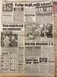 HÜRRİYET GAZETESİ DOĞUM GÜNÜ HEDİYESİ - 25 OCAK 1987 -TAM TAKIM 24 SAYFADIR -Erbakan-Emin Çölaşan-Oktay Ekşi-Ertuğrul Özkök-Remzi Öğretmen-Arzu-Mesut Yılmaz-Turgut Özal-Hasbi Ağa-Milutinovic-Lobanovski-Derwall-Mehmet Güner-Süleyman Demirel-Hasan Mutlucan-Metin Çorabatır-M. Turgut Özal-Faruk Bildirici-Hayate Hanım-Nihat Alkane-Ethel Fis-Albert Fis-Mirel-Fuat Sağer-Kulu Atalay-Yavuz Gökmen-İbrahim Altan-Arzu Çolak-Hasan Çolak  İrticanın başı Erbakan-PKK çocukları taradı-Karda yağmur lu tatil-Kocam suçsuz Arzu kocama aşıkmış-Zirve öncesi sabotaj-SHP anayasaya hazırlanıyor-24 Ocak’ın yıldönümü-Kulüp değil milli takım-Kısa vadede çok şey yapılamaz-Bakırköy alkışlandı-Trabzon G. Saray-Süper Lig’e okey çıktı-Batı basını ve Türkiye-Naim olayı-Rakımsal bir gerçek-Türkiye’de Kemalist demokrasi-İstanbul’da özel bir mekan-Gece eğitimi bir yıl kısalıyor-Gündüz hastanesi-Camur tuzağı-Şeyh’in villası-Arzu türü ölüm-İntihar salgını-Bulgar Haçlı savaşı açtı
