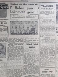 Cumhuriyet Gazetesi - 16 Temmuz 1956 - Dost Pakistan Devlet Reisi İskender Mirza Hararetle Karşılandı fotoğraf - Büyük Millet Meclisi Bugün  Yaz Tatiline Başlıyor - Nixon Başkan Eisenhower'e İzahat Verdi - 6. Kore Tugayımız Dönüyor - Işık Lisesinde Dün Sabah Yangın Çıktı fotoğraf - Rüyam Kotrasının Sahibi Haşim Mardini Yarışı Anlatıyor - Define Arayıcıları Çoğalıyor - Trenlerde Telefon - Karanlıkta Sesler Yazan Perihan Zorlu Yazı Dizisi - Mustafa Kemal Rus Heyeti İle Havzada Ne Konuştu - Karamürsel Araba Vapurunun Tecrübeleri - İsviçre'de Başaşağı Otel İnşa Edildi - İzmir Fuarı Hazırlıkları - Stalin'in Gizli Cinayetleri - Emekli Orgeneral Cemil Cahid Toydemir'in Cenazesi Kaldırıldı - Boston Senfoni Orkestrası Avrupa'da Turneye Çıkıyor - Karacaoğlan Yazan Yaşar Kemal Resimleyen Münif Fehim Yazı Dizisi - Sarışın Bomba Marilyn Monroe Lady Macbeht'i Oynamak İstiyor fotoğraf - Atletizmde Erkeklerde Beşiktaş Kızlarda Kurtuluş Birinci Oldu - 11. Enternasyonal İstanbul Tenis Turnuvası
