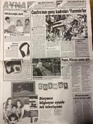 HÜRRİYET GAZETESİ DOĞUM GÜNÜ HEDİYESİ - 19 HAZİRAN 1993 -TAM TAKIM 34 SAYFADIR -Haydar Aliyev-Elçibey-Ertuğrul Özkök-Çetin-Nahçivan-Demirel-Mehmet Güner-Davut Aktaş-Hüseyin Yayla-Oktay Ekşi-Nuriye Akman-Adnan Sezgin-Kubilay-Jakomozi-Temel Özalak-Karahasan-Manassero-Milne-Gullit-Piontek-Feldkamp-Pingel-Ottosson-Erden-Adnan Sungur-Özal-Süleyman Demirel-Mümtaz Soysal-Yavuz Gökmen-Fidel Castro-Hikmet Ütül-Turgut Buzgan  Aliyev darbesi-İşte linç gecesi-Boyabat’ta soru işaretleri-Katil biziz yerin tuvalette bulundu-Otomobiller yakıldı-Pazartesileri saldırıyor-Savaş alanı gibi-Lincin doğum yeri ABD-Çetin: İsyanın hedefi Elçibey-Kubilay G.Saray yolunda-Tercihim G.Saray-Beşiktaş’a Manassero-İlieve F.Bahçe’de-Dazlak düşmanı-Piontek usulü-Yabancı antrenör modası-Hamdi işi tamam-Cason fırtınası-Erden 103 takıma bedel-Özal’ın aradığı kadın DYP’de ortaya çıktı-Adaylar ve mesajlar-Özalcılığın partileri-Castro’nun genç kadroları Yummie’ler-Pepsi itirafa savaş açtı-Dünyanın bilgisayar oyunlu tek televi