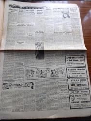 Cumhuriyet Gazetesi - 7 Eylül 1951 - Parti Ağaları Yazan Nadir Nadi Başmakale - Adnan Menderes ile CHP Genel sekreteri Kasım Gülek Ankara'da adli yılın başlaması münasebetiyle yapılan toplantıda konuşurlarken fotoğraf - Radyolarda Propaganda Konuşmaları Başladı - Yurtta Yeni Petrol Sahaları Keşfolundu - Seçim Bölgelerindeki Cumhuriyet Ekibi Bildiriyor - İnanılmayacak Kadar Garip Nutuklar - Kasım Gülek Mahkemeye Çağrıldı - Yeni Adalet Yılı Yargıtay Başkanının Nutkuyla Açıldı - Cumhurbaşkanı Celal Bayar Uludağ'a Çıktı - Arnavud Cafer Gene Kaçtı - Rüyalar Evi Yazan Peride Celal Yazı Dizisi - ne nizam var ne intizam  yazan Burhan Felek  - Türkiye'ye Teknik Yardım - Birleşik Avrupa Meselesi - İngiliz İran Petrol İhtilafının Son Safhası - İstanbul Güreş Kulübünün Faaliyeti - Kadın Gazeteci Lil'in Maceraları Çizgi Roman - İstanbul Ankara Radyosu - Samed Ağaoğlu'nun Dünkü Basın Toplantısı - Sabite Tur Gülerman Büyükdere Beyaz Parkta - komünistlikten sanık gençlerin duruşması - ses tiyatrosu