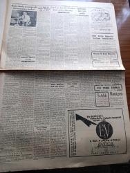 Cumhuriyet Gazetesi - 7 Eylül 1951 - Parti Ağaları Yazan Nadir Nadi Başmakale - Adnan Menderes ile CHP Genel sekreteri Kasım Gülek Ankara'da adli yılın başlaması münasebetiyle yapılan toplantıda konuşurlarken fotoğraf - Radyolarda Propaganda Konuşmaları Başladı - Yurtta Yeni Petrol Sahaları Keşfolundu - Seçim Bölgelerindeki Cumhuriyet Ekibi Bildiriyor - İnanılmayacak Kadar Garip Nutuklar - Kasım Gülek Mahkemeye Çağrıldı - Yeni Adalet Yılı Yargıtay Başkanının Nutkuyla Açıldı - Cumhurbaşkanı Celal Bayar Uludağ'a Çıktı - Arnavud Cafer Gene Kaçtı - Rüyalar Evi Yazan Peride Celal Yazı Dizisi - ne nizam var ne intizam  yazan Burhan Felek  - Türkiye'ye Teknik Yardım - Birleşik Avrupa Meselesi - İngiliz İran Petrol İhtilafının Son Safhası - İstanbul Güreş Kulübünün Faaliyeti - Kadın Gazeteci Lil'in Maceraları Çizgi Roman - İstanbul Ankara Radyosu - Samed Ağaoğlu'nun Dünkü Basın Toplantısı - Sabite Tur Gülerman Büyükdere Beyaz Parkta - komünistlikten sanık gençlerin duruşması - ses tiyatrosu