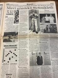 HÜRRİYET GAZETESİ DOĞUM GÜNÜ HEDİYESİ - 21 TEMMUZ 1999 -TAM TAKIM 48 SAYFADIR -Papandreu-Makarios-Ecevit-Ertuğrul Özkök-Oktay Ekşi-Hikmet Uluğbay-Turgut Tüfekçi-Tankut Dinç-Briegel-Kalli-Tsymbalar-Ahmet-Akagüloğlu-Naim Süleymanoğlu-Savaş Ağaoğlu-Bülent Tüfenkci-Pavarotti-Feldkamp-Şansal Sarıalioğlu-Vedat Okyar-Hakkı Yalçın-Şenes Erzik-Antay Kayaoğlu-Metin Seval-Mehmet Aydın-İsmail Er-Cansel Çiçekçi-Merve Kavakçı-Prof. Beyaz-Senol Çakır-Hülya Başaran-Muammer M. Başaran-Zehra Başaran-Melek Başaran-Ekrem Başaran  Tarihi İtiraf-4 Trilyonu Yakmak-Çözümden Sorun Yaratmak-Schröder 5 Türk İşadamıyla Buluşuyor-Yılmaz’dan Yanlış ve Haksız Eleştiri-Cezavelerinde Aşırı Son-Yunan Türk Kardeşliği-Ecevit İsteseydik Tüm Adayı Alırdık-Dünyanın Gözü Türkiye’de-9 Bankamız Dünya Devleri Arasına Girdi-Briegel’e Güvenin-Sezon Sonuna Kadar Kalli-Tsymbalar ile Ön Sözleşme-Kocaeli Ahmeti Vermiyor-Sellami’ye Yeşil Işık-Abaciev İşbaşında-İnönü’de Sessiz Gala-Küfürler Alpay’ı Yıktı-Çıplak Ayaklara 3 Yorum-Güzelle