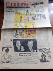 Cumhuriyet Pazar Gazetesi - 12 Ağustos 1951 - Yedi Dakika Yazan Doğan Nadi - renkli karikatür Aşkın tarihçesi - İstanbul'un müstakil adayı Niyazi Eryılmaz ile konuşma yazan Necdet Evliyagil - Windsor Dükü ile Düşesi boşanıyorlar mı fotoğraf - boş vaktinizi hoş geçirmek için - hikaye mahsun günahkar yazan Cronin - Puro Tuvalet sabunu - güneşte leke olmasa dünya rahata kavuşacak - Moskova'ya davet 6 yazan Leh milli Demokrat Partisi liderlerinden Z. Stypulkovski - bir kedi köpek doğurdu - Lady Godiva'nın kahramanlığı - İşin şaka tarafı köşesi - manalı bakış kraliçesi Villi Palmer Fotoğrafı - Pier Angeli meşhur İngiliz artisti Stewart Granger ile son filminde fotoğraf - Sezer Sezin'le Kenan Artun Tahirle Zühre filminde fotoğraf - Sezer Sezinle Erman Kardeşler arasında ihtilaf çıktı - hollywood'dan ne haber - İster inan ister inanma çizen Ripley - paris'teki ağaç lokantalar - 40 kilo ağırlığında bir patates - imparatoriçe Marie Louise - K.B.K kumaş mağazası - Ağustosta yapılacak işler