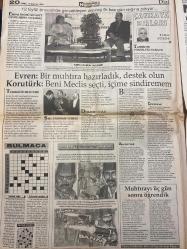 HÜRRİYET GAZETESİ DOĞUM GÜNÜ HEDİYESİ - 18 HAZİRAN 1999 -TAM TAKIM 42 SAYFADIR -Demirel-Oktay Ekşi-Ecevit-Ertuğrul Özkök-Aziz Yıldırım-Rıdvan Dilmen-Celal Doğan-Halil Özan-Sergen-Fatih Terim-Arif-Okan-Tayfur-Süleyman Seba-Selahattin Gökhan-Bülent Ersöz-Ruşen Güven-Bayram Aydın-Erdal İnönü-Tansu Çiller-Yener Süsoy-Evren-Korutürk-Şah-Gülden Aydın-Serdar Turgut-Fausto Papetti  Fail-i Meçhul Karalama Raporu-Sipariş Rapor Böyle Sunuldu-Çankaya Sırları-12 Eylül Öncesi Bir Diyalog-Ağlatan Kavuşma-Mehmetçik Ateş Hattında-Ecevit Kosova Düğümlendi-Vergi Yasası Değişmeli-Telekulak Kaseti Ele Geçti-Yerel Parlamento-Johnson Fener’de-Ver Sergen’i Al Dükkanı-F.Bahçe Bursasporlu Murat’ın Peşinde-F.Bahçe Alpay İçin Gün Sayıyor-Cimbom’da Mutlu Son-Çok Para Aldık-Seba Oktay Süper Golcü-Transferlerimiz Devam Edecek-Göztepe’nin Bülent Israrı-Evren Bir Muhtıra Hazırladık Destek Olun Korutürk Beni Meclis Seçti İçime Sindiremem-Şah Enginarı Yemedi-Dinleme Cihazı-Muhtırayı Üç Gün Sonra Öğrendik-Venedik Bienali
