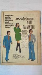 SAMANYOLU ELBİSE PATRON İLAVELİ MECMUA DERGİ - 21 HAZİRAN 1973 – SAYI: 77 TÜRKAN ŞORAY – AJDA PEKKAN – UĞUR DÜNDAR – LEYLA SAYAR – ERTAÇ KASİDECİOĞLU – TANJU OKAN – ESİN AFŞAR – NİLÜFER – MINA – TIMUR SELÇUK – SEVİL HASMAN – VURAL CANTÜRK – BARIŞ MANÇO – GEORGE – FRED – PAT – MİLENA PLAJ MODASI: MAVİ-BEYAZ BİKİNİ VE MAYO – ÇİÇEKLİ BİKİNİLER – KEMERLİ MAYO TASARIMLARI – YAZLIK AKSESUARLAR ROMAN: “ÖLÜM TUZAĞI” – GEORGE’UN TUZAĞI – FRED’İN ŞOKU – SİGORTA GERİLİMİ – POLİÇE VADESİ VE KİMLİK DEĞİŞİMİ SİNEMA: TÜRKAN ŞORAY’IN TV PROGRAMI – LEYLA SAYAR’IN GİZLİ EVLİLİĞİ – HÜLYA KOÇYİĞİT & TARIK AKAN FİLM HAZIRLIĞI – AJDA PEKKAN’IN PARİS MÜZİK KARİYERİ – GÜLGÜN ERDEM’İN BEBEK KOLEKSİYONU MÜZİK: AJDA PEKKAN & UĞUR DÜNDAR AŞKI – ESİN AFŞAR’IN İLK PLAKLARI – NİLÜFER’İN YÜKSELİŞİ – EUROVISION ŞARKI HAZIRLIĞI – TIMUR SELÇUK’UN LP PROJESİ – SEVİL HASMAN’IN YENİ DÖNEMİ – BARIŞ MANÇO İLE ANADOLU TURNESİ - 36 SAYFA
