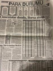 SABAH EKONOMİ GAZETESİ DOĞUM GÜNÜ HEDİYESİ - 2 TEMMUZ 1992 -Borsa-Döviz-Endeks-Gösterge sabah ekonomi sizi her konuda bilgilendirir-puan durumu-yükselenler-düşenler-borsa faresi-yatırımcının borsa günlüğü-Senem Erdil-Brooker gözüyle-cebinizdeki paranın seyir defteri-bankalarda uygulanan faiz oranları-günlük fon-fonlar-şirketlerden-en çok kazandıran hisse senetleri-en çok kaybettiren hisse senetleri-Dünya ekonomi basını-Ercan İnan-Basri Demirtaş-Aydın Demirel-Osman Ulagay-Gündüz Kılıç-Bayram Başaran-Ali Korkut-Meral Tamer-Reha Erus-Oto alarmı piyasasında panik-Maliye’nin gücü garibe yetiyor-627 milyon liralık rezalet-Karun gibi sendikalar-Otomatik para çekme makinalarına sakın ayran kola dökmeyin-Repo vurgununa dur denmeli-Karadeniz Ekonomik İşbirliği Bölgesi-Macaristan BMW’sini bir Türk kurtaracak-Düğmeciler ilk kez milli oldu-Kim kime ne kadar borçlu-Devlet de vatandaş da bu borcu zor bitirir-Kulüplere şirketleşmeden kırmızı kart-Anahtarlıklar nerede-İthal Sony’nin yedek parçası zor b