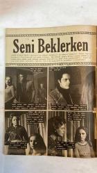 SAMANYOLU ELBİSE PATRON İLAVELİ MECMUA DERGİ - 30 NİSAN 1975 - SAYI:174  HÜLYA KOÇYİĞİT - SELİM SOYDAN - GÜLŞAH KOÇYİĞİT - MİNE MUTLU - PAKİZE SUDA - CÜNEYT ARKIN - GÜLER MOCAN - BETÜL IŞIK - HÜLYA TUĞLU - ARAM GÜLYÜZ - BAHAR ERDENİZ - ARZU OKAY - FATMA BELGEN - SEVDA KARACA - ERTAN ANAPA - FUNDA ANAPA - ASU MARALMAN - TANER ŞENER - UĞUR IŞIK - AYLA ALGAN - ERKİN KORAY - EMEL ÖZDEN - DANIELE - TIZIANA - PAOLA  PARASIZ PATRON İLAVEMİZİ İSTEYİNİZ - SİNEMA MÜZİK - KISA HABERLER - REJİSÖR SEVGİLİSİ EMEL ÖZDEN’E SOYUNMAYI YASAKLADI - SENİ BEKLERKEN - YAZIN ŞIK OLALIM - YUMURTADAN YARARLANIN - BİR TEST: SİNİRLERİNİZ SAĞLAM MI? - 36 SAYFA