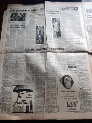 Hürriyet Gazetesi - 14 Nisan 1962 - İsmet İnönü huzur kapımızın önündedir asıl meselemiz ekonomik ilerleme dedi - ünlü rejisör Elia Kazan Ankara'ya geldi - Başbakan İsmet İnönü mahkum aileleri ile görüştü fotoğraf - Ragıp Gümüşpala ihraç kararlarını geri aldı - işçiler protesto toplantısı yaptı - Atina'da kanlı nümayiş 20 polis 25 talebe yaralandı - General Jouhaud idam cezasına mahkum edildi - burç falı - Abdülmecit'e ait çifte 5 bin liraya satıldı - Yul Brynner Atatürk köşkünü ziyaret etti - Suriye'de Nazım El Kudsi cumhurbaşkanı oldu - yeni bir aletle çocuğun cinsiyeti doğumdan önce belli oluyor - Real Madrid altıncı defa finalist oldu - Real Madrid Benfica finali fotoğraf - Fenerbahçe Karşıyaka maçı - Can Bartu'nun italya'daki itibarı Peşte'den sonra çok arttı - Ordu takımı Bugün Antalya'da oynuyor - kör bir köpek âmâ adama tam üç sene rehberlik etti - Burgiba ve yeni karısı fotoğraf - Avusturyalı 69 Profesör Dün İstanbul'a geldi - Fatoş karikatür - güngörmüşler karikatür
