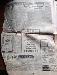 Cumhuriyet Gazetesi - 16 Ağustos 1955 - umumi içtimalar kanununun tadili -  Kasım Gülek dün Sabah 8 de hakim huzuruna çıkarıldı - Kasım Gülek Paşakapısı cezaevinin revirinde kalmaktadır fotoğraf - Habeşistan imparatoru geliyor - Ortaşarkta komünizmle mücadele - Kasım Gülek'in tevkifi ve Amerika - Celal Bayar bu sabah Irak Kralı ile birlikte İzmir'i hareket ediyor - elektrik idaresinin 4 günlük kömürü kaldı - Son hıçkırık yazan Kerime Nadir yazı dizisi - İzmir fuarını Ticaret vekili Sıtkı Yırcalı açacak - davulun sesi yazan Burhan Felek - atmosferin dışında kurulacak rasathane yazan Rıdvan Tezel - İstanbul Ankara Radyosu Programı - churchill'in gölgesi yazan W. H. Thompson yazı dizisi - Prenses Margaret'in 21 ağustosta vereceği karar merakla bekleniyor - eski iskemle ve koltuklara dair yazan Haluk Yusuf Şehsuvaroğlu - Manş yüzme maratonunu Mısırlı Abdüllatif kazandı - Fenerbahçeli basketbolcuların çalışmaları - İstanbul enternasyonal tenis turnuvası cuma günü başlıyor - Cezmi Or kupası