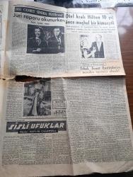 Cumhuriyet Gazetesi - 4 Haziran 1955 - Türkiye'de lisan meselesi Cumhuriyet Başmakale - Bulgar diplomatlarının efsane seyahatleri - Kore tugayımızın tatbikatı fotoğraf - İkinci Elmalı bendi dün törenle açıldı fotoğraf - belgrad'da kim kimi atlattı - Krutçef'e ait bir elbise hikayesi - Cumhur Reisi Celal Bayar Elmalı bendi açılışında kurdeleyi keserken fotoğraf - İngiltere'de grevler felaket halini aldı - Ordu futbol takımımız Dün şampiyon oldu fotoğraf - Ürdün Türk Irak Paktına katılıyor- Gina Lollobrigida'nın tekzibi - Japon Veliahtı Akihito tenis oynuyor fotoğraf - kalay meselesi yazan Burhan Felek - Futbol federasyonu'nun son kararı - Fenerbahçe Alman München takımı ile karşılaşıyor - profesyonel boks maçları - 1955 Cannes film festivali yazan Aydemir Balkan - otel Kralı Hilton 10 yıl önce meçhul bir kimseydi - avare filminin en güzel şarkıları sahibinin sesinde - dünya karikatürleri - resimli romanımız gizli define yazan George Simenon - Maraş ve Adıyaman pamuklu fabrikaları