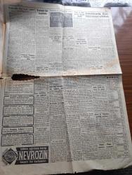 Cumhuriyet Gazetesi - 4 Haziran 1955 - Türkiye'de lisan meselesi Cumhuriyet Başmakale - Bulgar diplomatlarının efsane seyahatleri - Kore tugayımızın tatbikatı fotoğraf - İkinci Elmalı bendi dün törenle açıldı fotoğraf - belgrad'da kim kimi atlattı - Krutçef'e ait bir elbise hikayesi - Cumhur Reisi Celal Bayar Elmalı bendi açılışında kurdeleyi keserken fotoğraf - İngiltere'de grevler felaket halini aldı - Ordu futbol takımımız Dün şampiyon oldu fotoğraf - Ürdün Türk Irak Paktına katılıyor- Gina Lollobrigida'nın tekzibi - Japon Veliahtı Akihito tenis oynuyor fotoğraf - kalay meselesi yazan Burhan Felek - Futbol federasyonu'nun son kararı - Fenerbahçe Alman München takımı ile karşılaşıyor - profesyonel boks maçları - 1955 Cannes film festivali yazan Aydemir Balkan - otel Kralı Hilton 10 yıl önce meçhul bir kimseydi - avare filminin en güzel şarkıları sahibinin sesinde - dünya karikatürleri - resimli romanımız gizli define yazan George Simenon - Maraş ve Adıyaman pamuklu fabrikaları